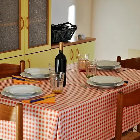 Nettuno Appartamento *